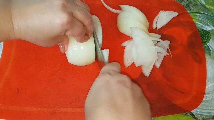 To cook, chop onion