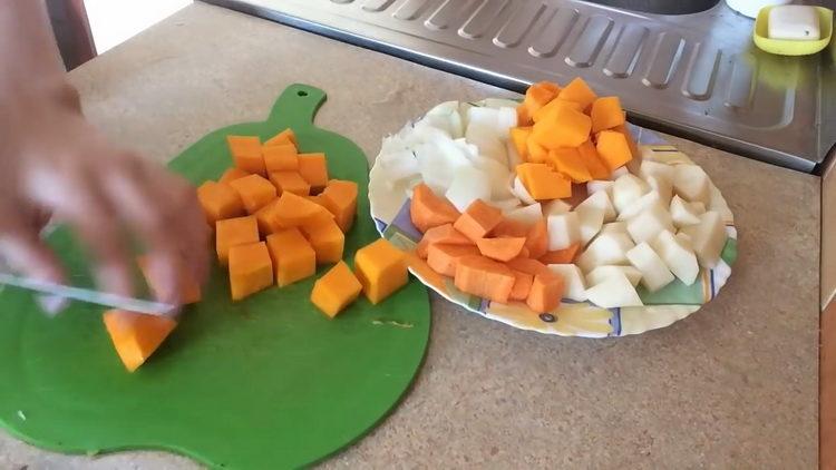 Cooking Pumpkin Puree Soup