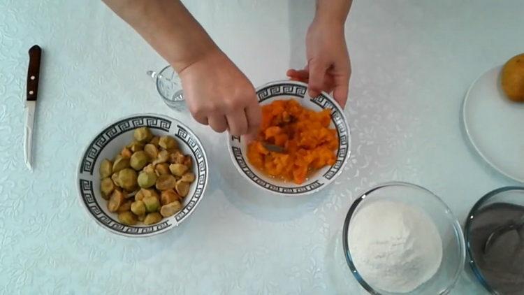 Mix the ingredients to make the pie.