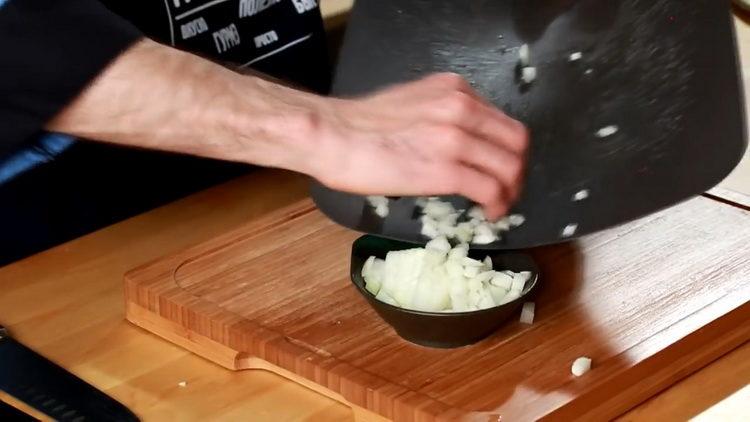 Toast, fry the onions