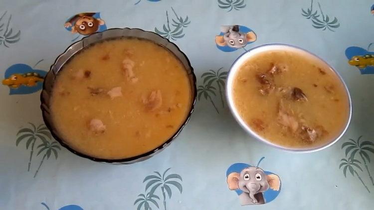 For cooking, pour the broth into molds