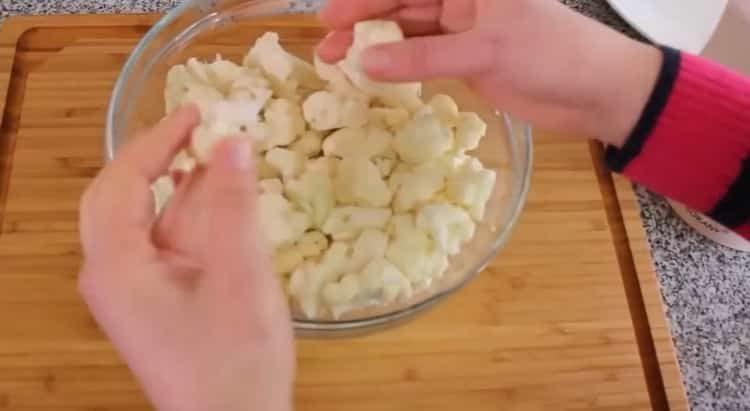 How to cook cauliflower in the oven