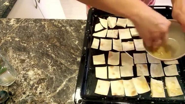 Prepare the fill for cooking