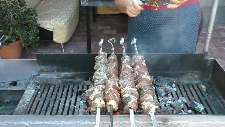 For cooking, prepare the barbecue