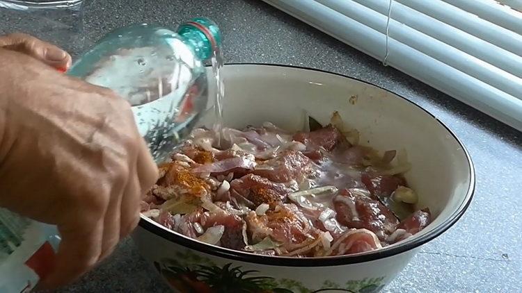 To cook, add a mini salmon