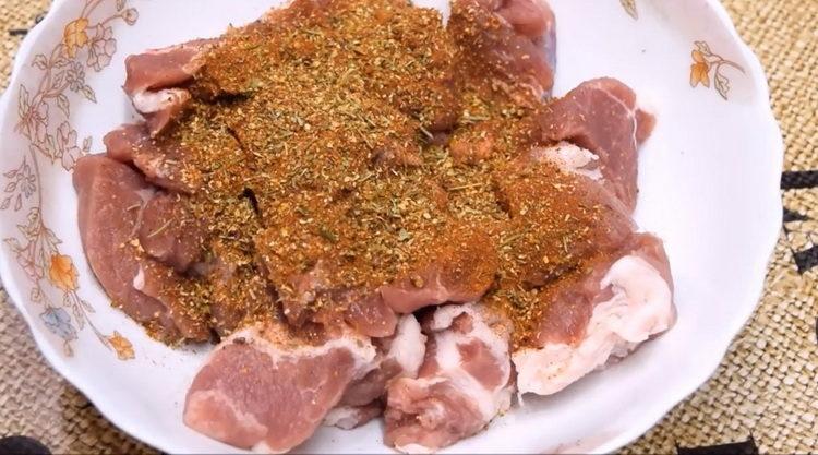 Prepare the spices for cooking.