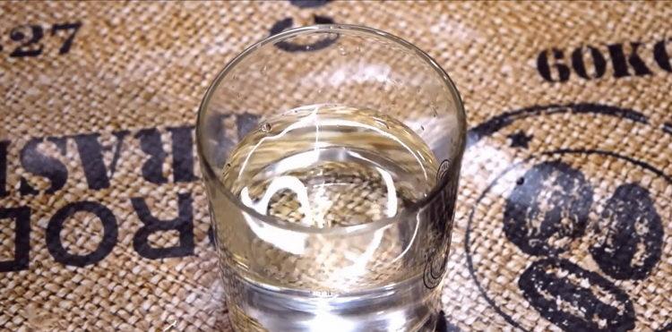 Prepare the spices for cooking.