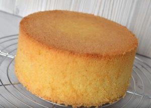 Cooking a biscuit at home: a classic recipe with step by step photos.