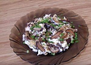 We cook shiitake mushrooms at home according to a step-by-step recipe with a photo.