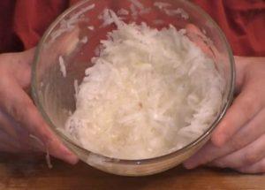 Delicious daikon: recipe with step by step photos.