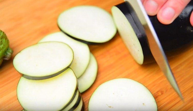 cut eggplant in the same circles.