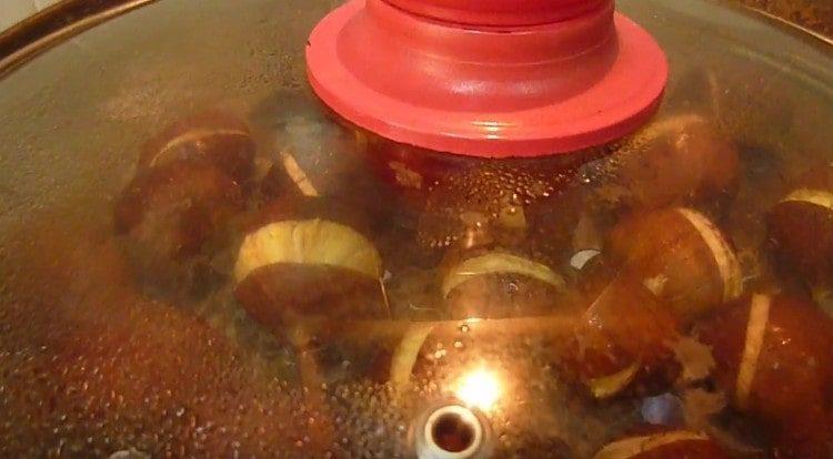 Roast chestnuts under a lid.