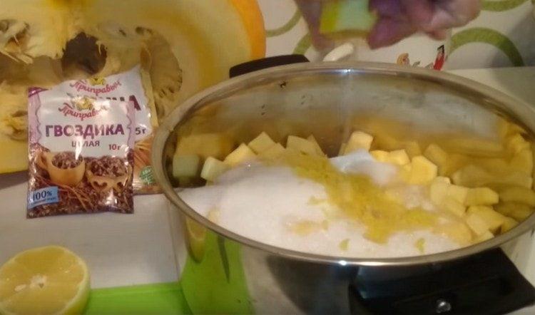 Squeeze lemon juice to the pumpkin as well.