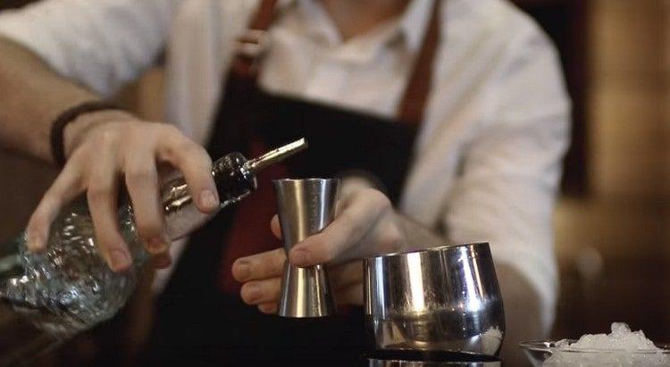 pour vodka into the shaker.