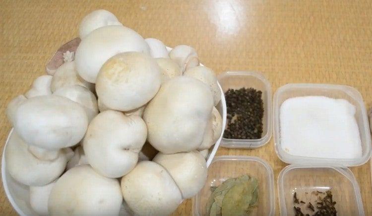 Mushrooms thoroughly washed.