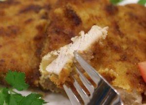 We prepare delicious and juicy pork chops according to a step-by-step recipe with a photo.