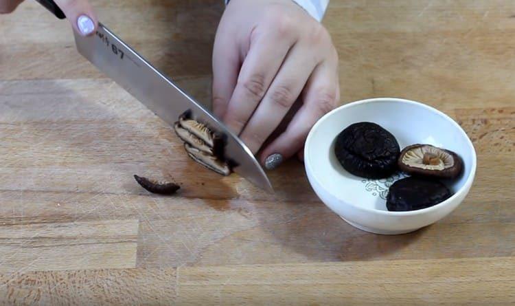 slice shiitake mushrooms.