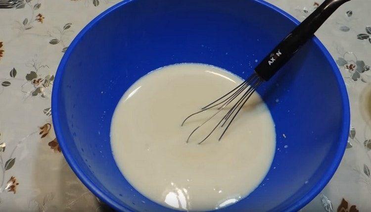 Mix the yeast mixture.
