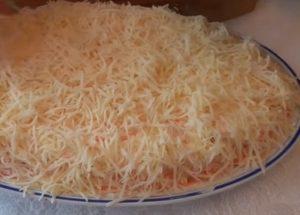 We prepare a hearty and tasty salad Men's tears according to a step-by-step recipe with a photo.