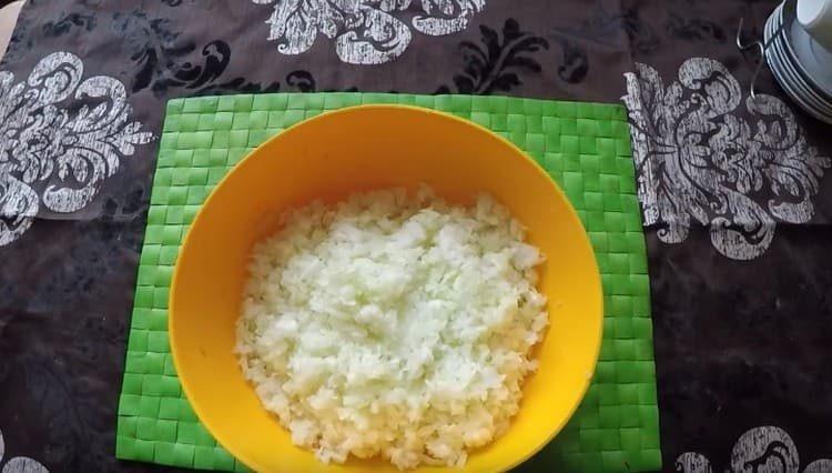 We also chop onion and garlic.