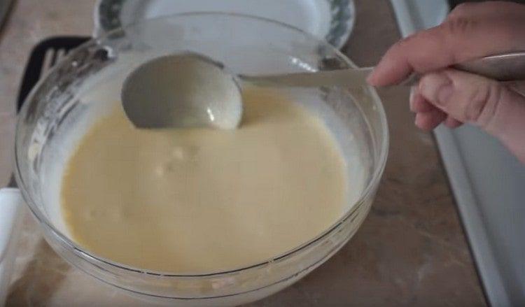 Mix the dough again.