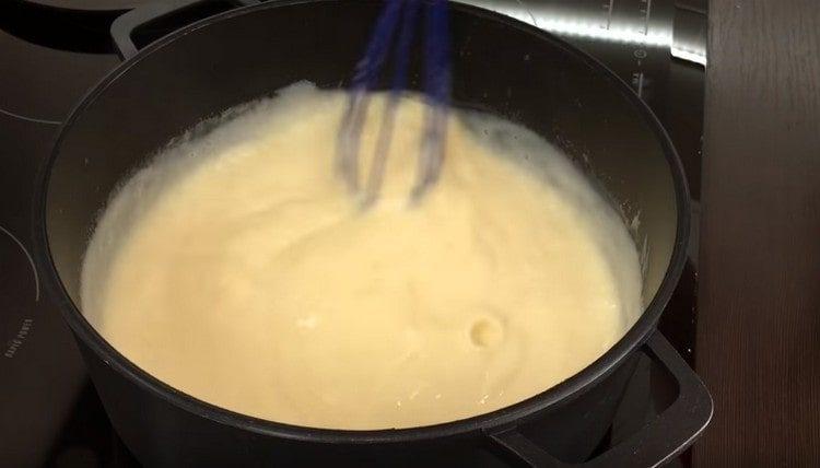 Cook the cream until thickened.