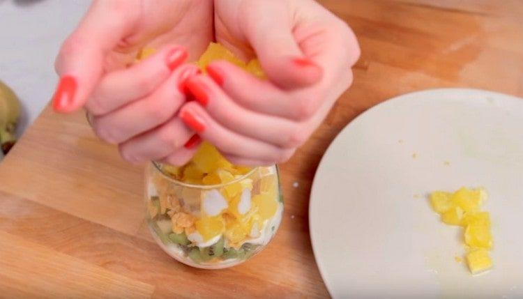 The last layer is making oranges.