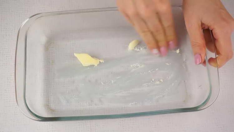 lubricate the form with oil