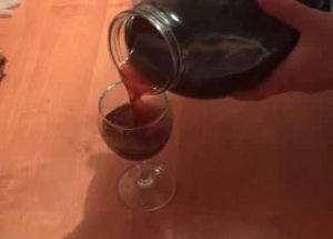 The recipe for making grape wine at home