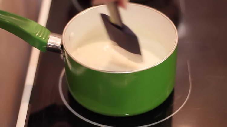 in another stewpan heat the cream