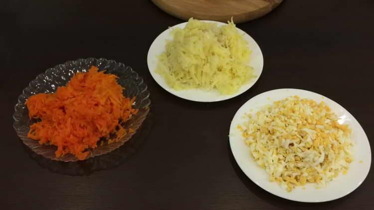 finely three vegetables