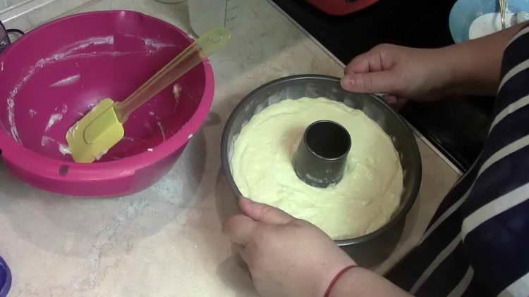 put the berries in a baking dish