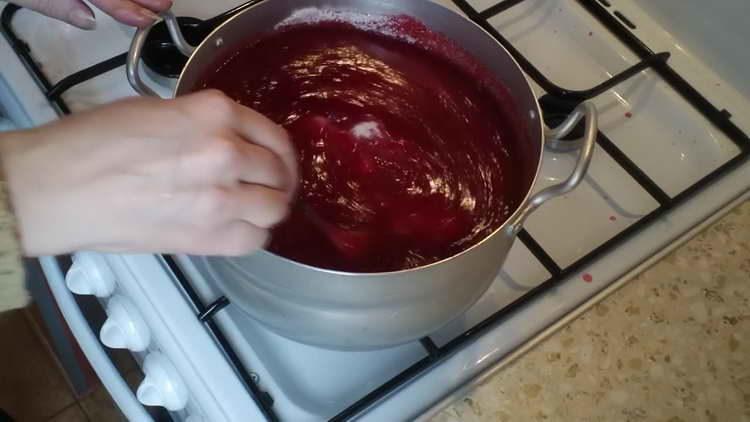 mix viburnum until sugar dissolves