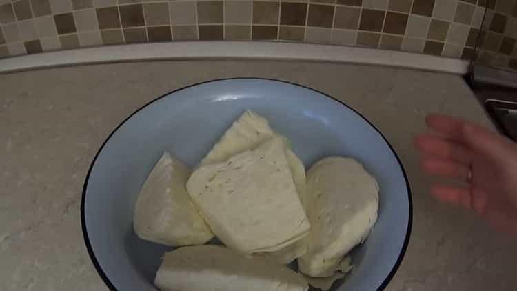 How to cook cabbage in Georgian