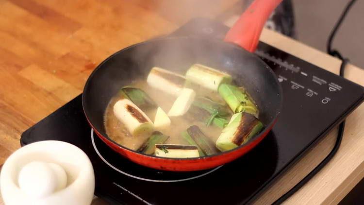 fry the onion on both sides