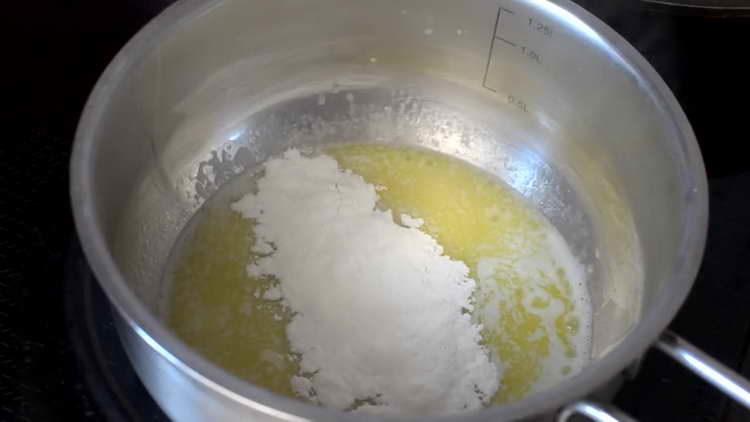 cooking bechamel sauce