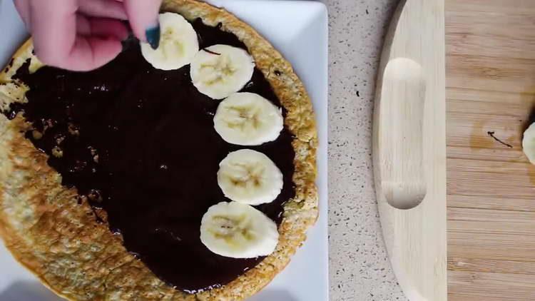 put the banana on top