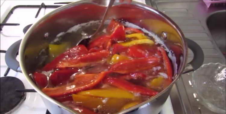 put pepper in the marinade