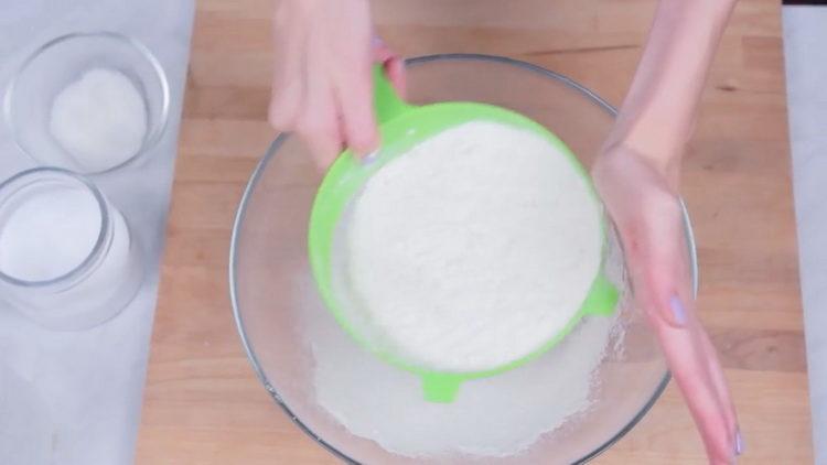 Cooking apple pie in the oven