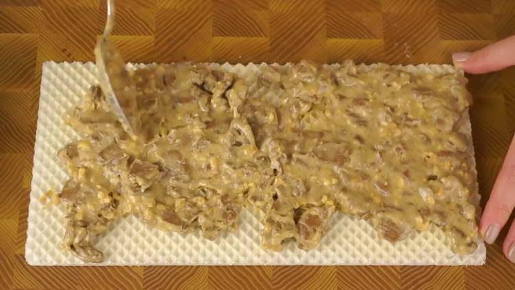 spread cream on cake