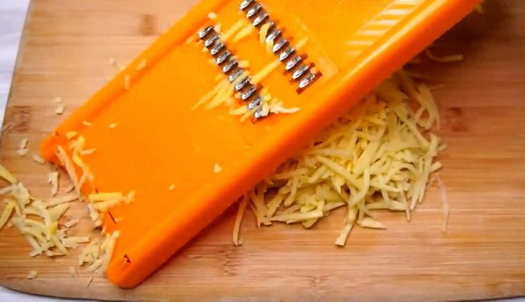 Cooking anthill salad