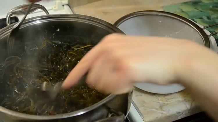 Cooking seaweed salad, seaweed salad