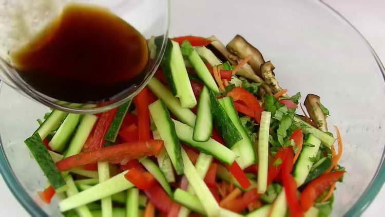 pour dressing into vegetables