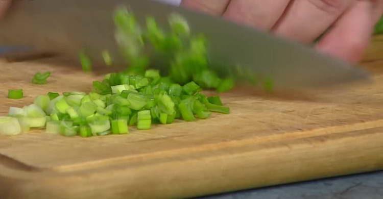 finely chopped green onions