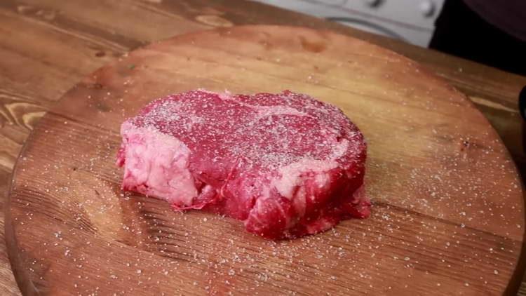 salt and pepper steak