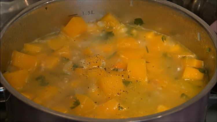 send spices to vegetables