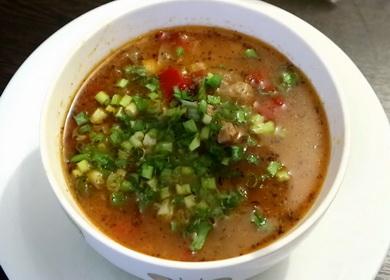 Thick beef soup 