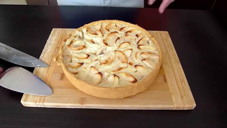 Tsvetaevsky apple pie