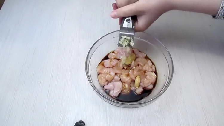 add garlic to the meat