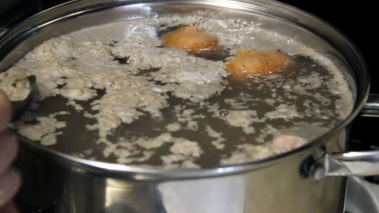 bring the broth to a boil